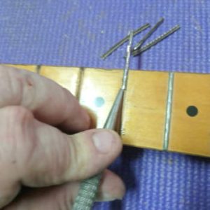 guitar refret